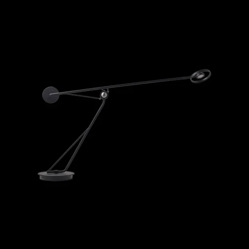 Aaro Desk Lamp