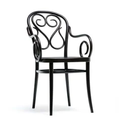 14 Chair with Arms