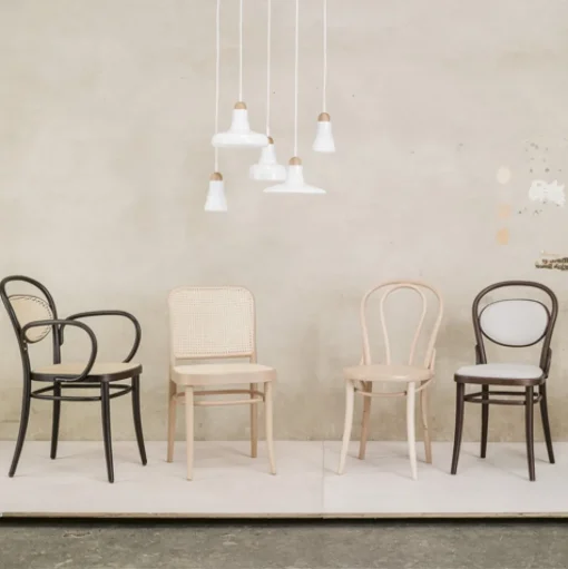 20 Chair with Arms - Upholstered