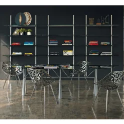 Lybra Table