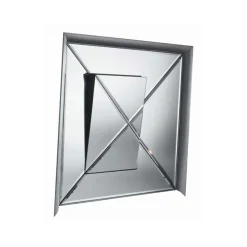 Osmond Mirror