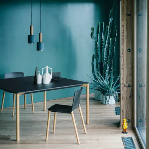 Rama Chair - Wood Legs