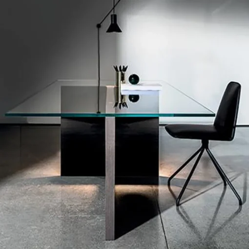 Sila Chair - Upholstered - Swivel