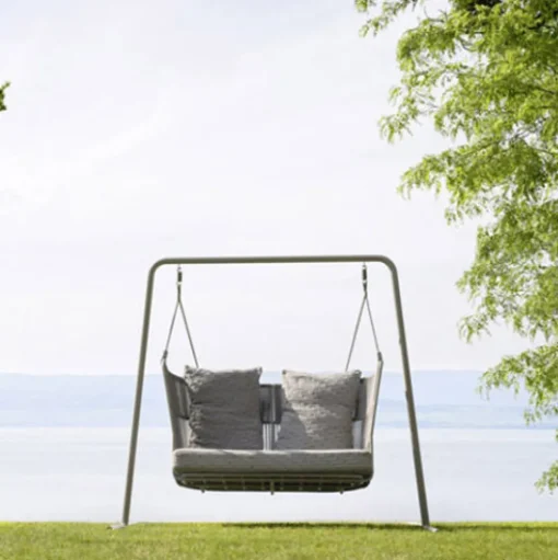 Tibidabo Nest Swing