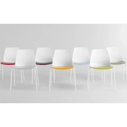 Unnia Chair