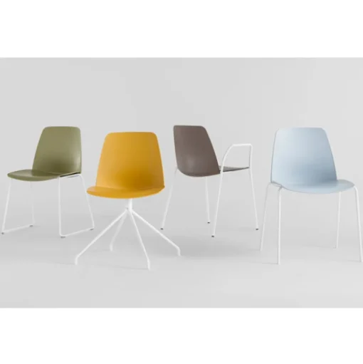 Unnia Chair
