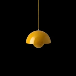VP1 Flowerpot Suspension Lamp