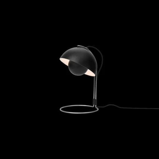 VP4 Flowerpot Table Lamp